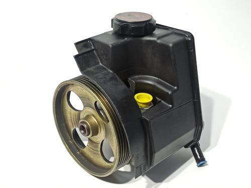 Used Steering pump PEUGEOT 206 Hatchback (2A/C) 1.4 HDi eco 70 (68 hp) 23207972