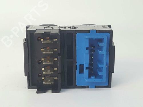 Left front window switch PEUGEOT 406 (8B) 2.0 HDI 110 | BP8691338I27 