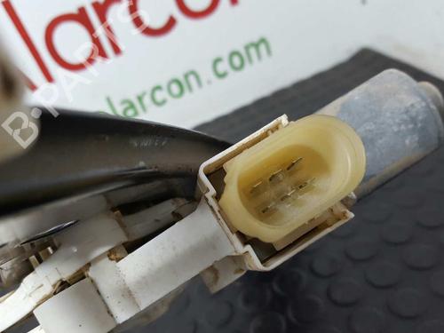 Front left window mechanism BMW 3 (E90) 320 d | BP2748438C22