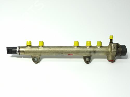 Injectorrail OPEL CORSA C Hatchback Van (X01) 1.3 CDTI 16V (F08, W5L) (69 hp) 30523067