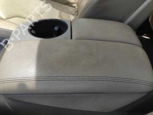 Used Armrest / Center console Armrest / Center console AUDI Q7 (4LB) 3.0 TDI quattro (233 hp) 17574380 17574380