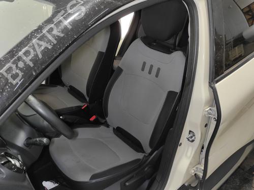left-front-seat-renault-captur-i-j5_-h5_-2013-27993088 main image