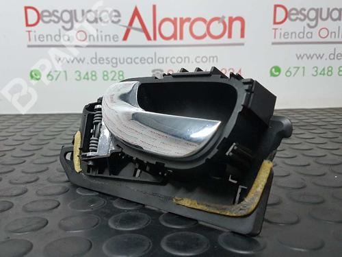 Used Front left interior door handle PEUGEOT 307 CC (3B) 2.0 16V (140 hp) 3287483