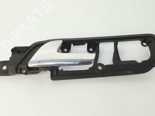 Used Front left interior door handle VW POLO IV (9N_, 9A_) 1.9 SDI (64 hp) 6882172