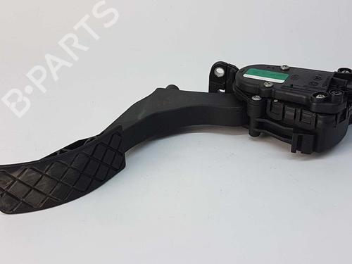 Used Pedal VW POLO V (6R1, 6C1) 1.6 TDI (75 hp) 5790545
