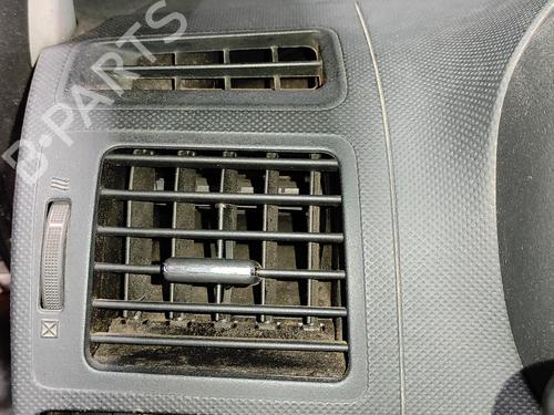 air-vent-toyota-auris-_e15_-20-d-4d-ade150_-ade150r-2006-2007-2008-2009-2010-2011-2012-21168880 main image