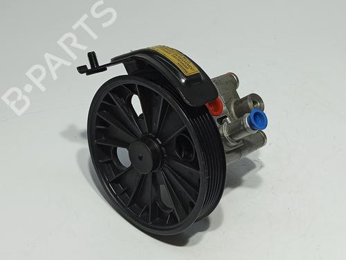 Used Steering pump VOLVO V40 Estate (645) 1.6 (109 hp) 13873513