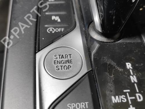 ratlastndingslas-bmw-1-f40-2019-27621685 main image