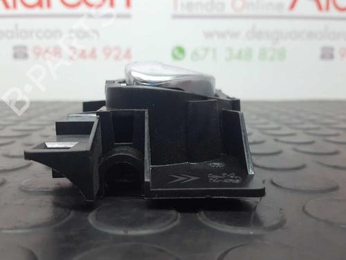 Front right interior door handle PEUGEOT 208 I (CA_, CC_) 1.4 HDi | BP3285660I14