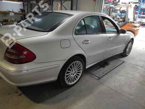 Right front window motor MERCEDES-BENZ E-CLASS (W211) E 400 CDI (211.028) | BP7350390E20 