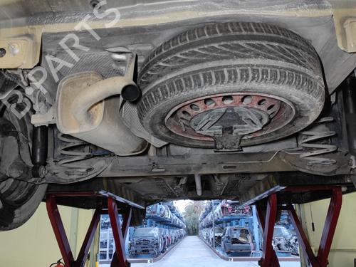 Used Rear axle RENAULT CLIO III (BR0/1, CR0/1) 1.5 dCi (BR17, CR17) (86 hp) 24018673