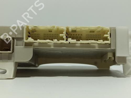 Fuse box TOYOTA YARIS (_P13_) 1.0 (KSP130_, KSP130) | BP18021412E1 