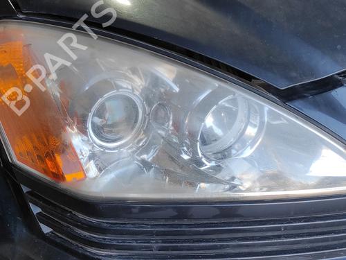 right-headlight-ssangyong-kyron-20-xdi-2005-2006-2007-2008-2009-2010-2011-2012-2013-2014-15058310 main image