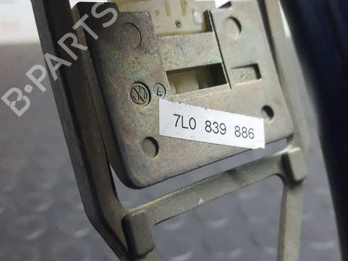 Rear right exterior door handle VW TOUAREG (7LA, 7L6, 7L7) 2.5 R5 TDI | BP2729732C130 