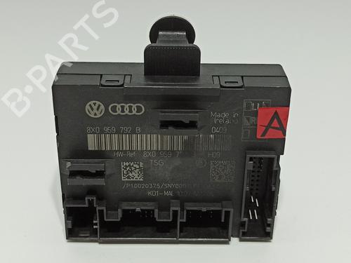 Dør styreenhed AUDI A1 (8X1, 8XK) 1.6 TDI (90 hp) 22919806