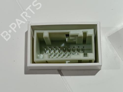Instrument cluster PEUGEOT EXPERT Bus (V_) 1.6 BlueHDi 115 | BP18235235C47 