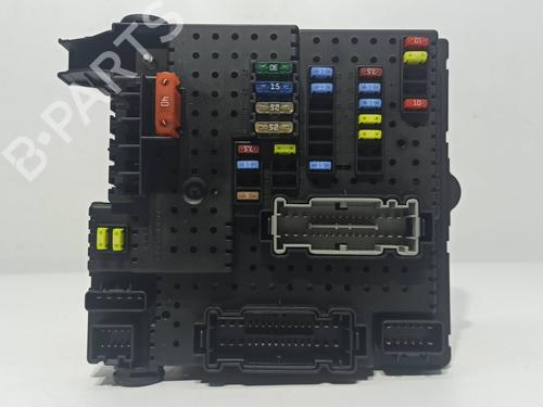 Used Fuse box VOLVO XC90 I (275) D5 AWD (185 hp) 11043704