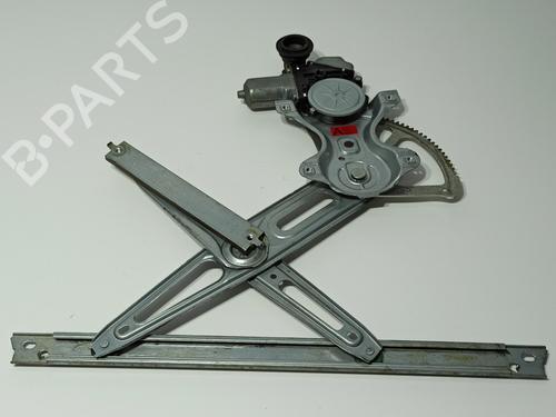 Used Front left window mechanism TOYOTA YARIS (_P13_) 1.5 Hybrid (NHP130_, NHP130) (101 hp) 28364258