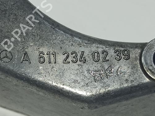 Støtte MERCEDES-BENZ M-CLASS (W163) ML 270 CDI (163.113) | BP14536881C155
