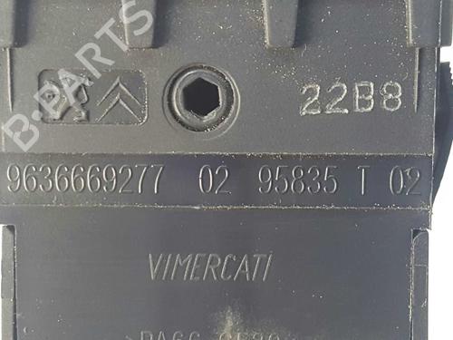 Headlight switch PEUGEOT 308 II (LB_, LP_, LW_, LH_, L3_) 1.6 BlueHDi 120 | BP14535899I24