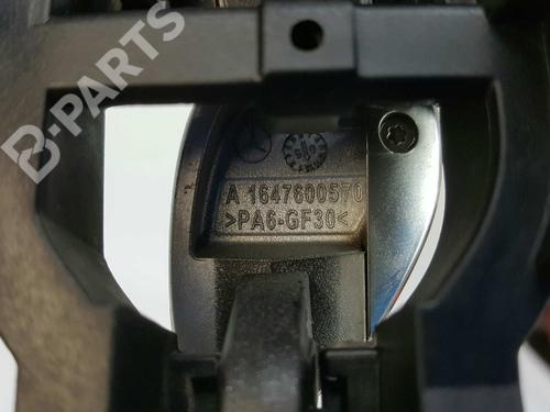 Rear left exterior door handle MERCEDES-BENZ M-CLASS (W164) ML 300 CDI 4-matic (164.120) | BP7759558C130 