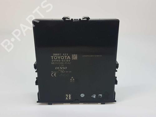 Module électronique TOYOTA AURIS (_E18_) 1.8 Hybrid (ZWE186_, ZWE186R) (136 hp) 8672978