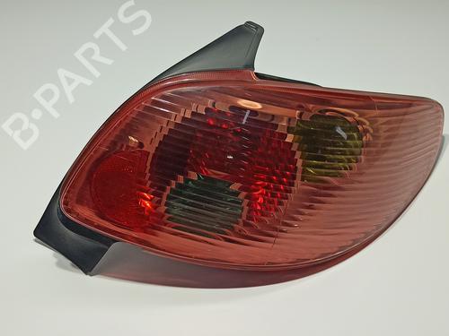 Højre baglygte PEUGEOT 206 Hatchback (2A/C) 1.4 HDi (69 hp) 30448442