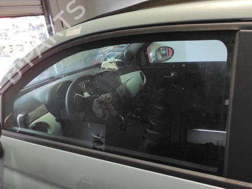 front-left-door-window-fiat-500-c-312_-2009-29442959 main image