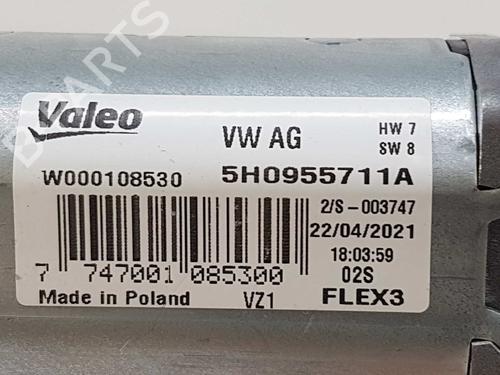 Rear wiper motor VW GOLF VIII (CD1, DA1) 1.0 eTSI | BP11528339M102