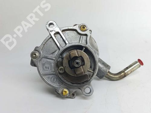 Used Vacuum pump MERCEDES-BENZ E-CLASS (W210) E 220 CDI (210.006) (143 hp) 7783067