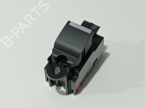 Used Right front window switch Right front window switch LAND ROVER RANGE ROVER EVOQUE (L551) 1.5 P160 MHEV (160 hp) 40108115 40108115