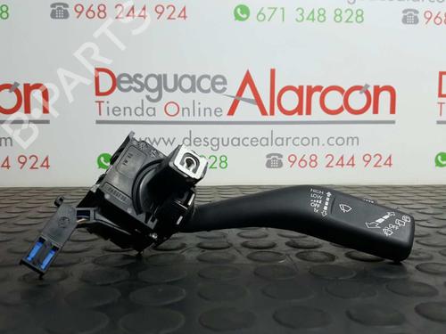 Used Steering column stalk SEAT LEON (1P1) 1.9 TDI (105 hp) 2751276