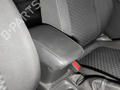 armrest-center-console-opel-astra-k-b16-2015-2016-2017-2018-2019-2020-2021-2022-36992931 main image