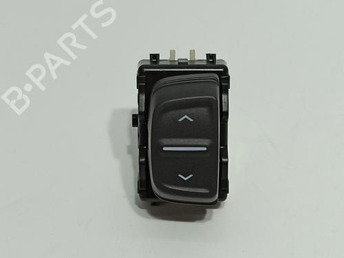 Right rear window switch DACIA SANDERO II 1.5 Blue dCi 95 (B8JL) | BP14448877I28