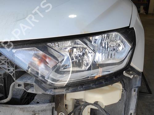 left-headlight-audi-a1-sportback-gba-2018-38775363 main image