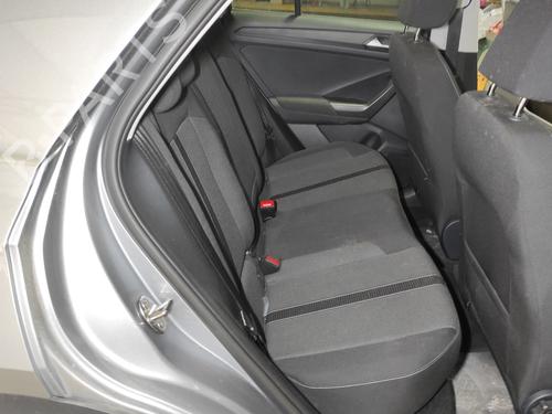 rear-seat-vw-t-roc-a11-d11-2017-28062908 main image