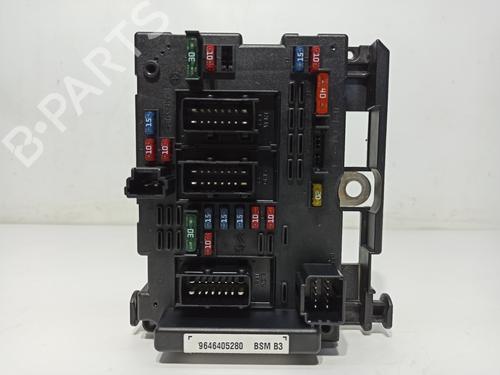 Used Fuse box PEUGEOT 307 Break (3E) 2.0 HDI 90 (90 hp) 29987023