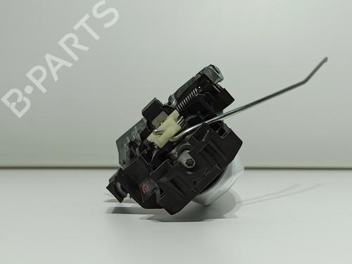 Klamka zewnętrzna drzwi przednich lewych FORD TRANSIT COURIER B460 MPV | BP22593621C128