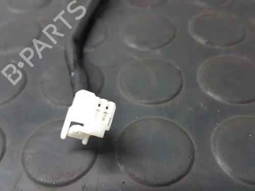 Switch LEXUS IS II (_E2_) 220d (ALE20) | BP11730232I30