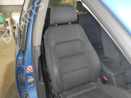 right-front-seat-vw-golf-v-1k1-2003-2004-2005-2006-2007-2008-2009-2010-34494977 main image