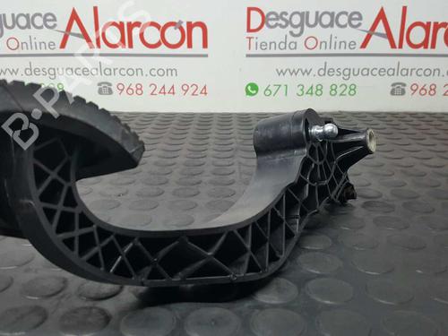 Clutch pedal PEUGEOT 208 I (CA_, CC_) 1.6 HDi | BP8776467I13 