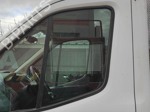 vidro-porta-frente-esquerda-ford-transit-v363-platformchassis-fed-ffd-2013-32329445 main image