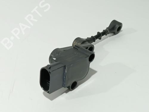 electronic-sensor-land-rover-range-rover-velar-l560-2017-34445497 main image
