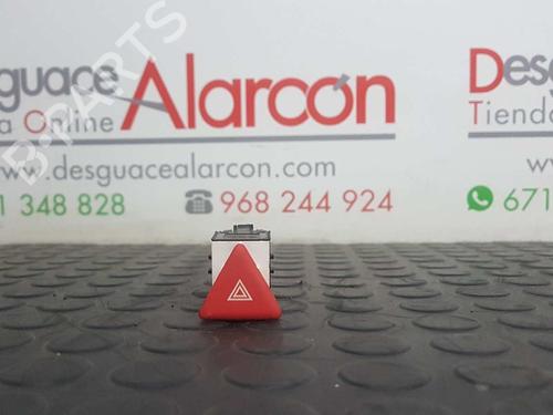 Used Warning switch VW SCIROCCO III (137, 138) 2.0 TDI (140 hp) 6628827
