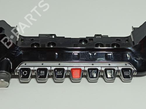 Used Warning switch PEUGEOT 208 II (UB_, UP_, UW_, UJ_) [2019-2026]  31918075