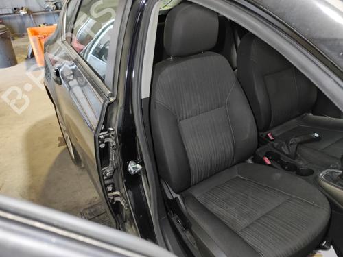 right-front-seat-opel-astra-j-p10-16-68-2009-2010-2011-2012-2013-2014-2015-2016-13551943 main image