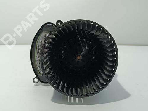 Used Heater blower motor RENAULT MEGANE IV Hatchback (B9A/M/N_) 1.5 Blue dCi 115 (B9A6) (116 hp) 9514184