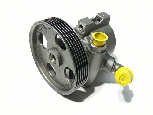 Used Steering pump Steering pump CITROËN XSARA (N1) 1.9 D (68 hp) 33048496 33048496