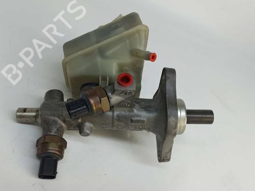 Brake master cylinder MERCEDES-BENZ C-CLASS (W203) C 200 CDI (203.004) | BP8132924M77 