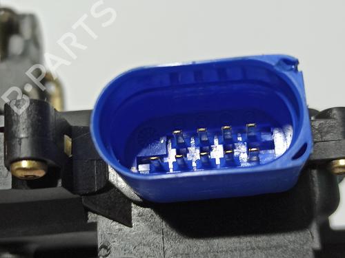Front right lock VW TOURAN (1T1, 1T2) 1.9 TDI | BP24137229C97
